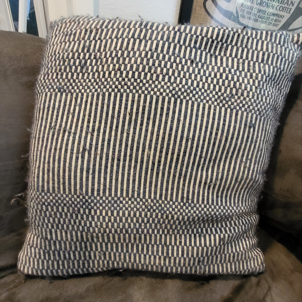Rejuvenation accent pillowcase
